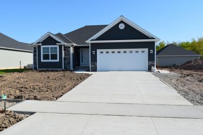 Concrete Driveway Pouring Service